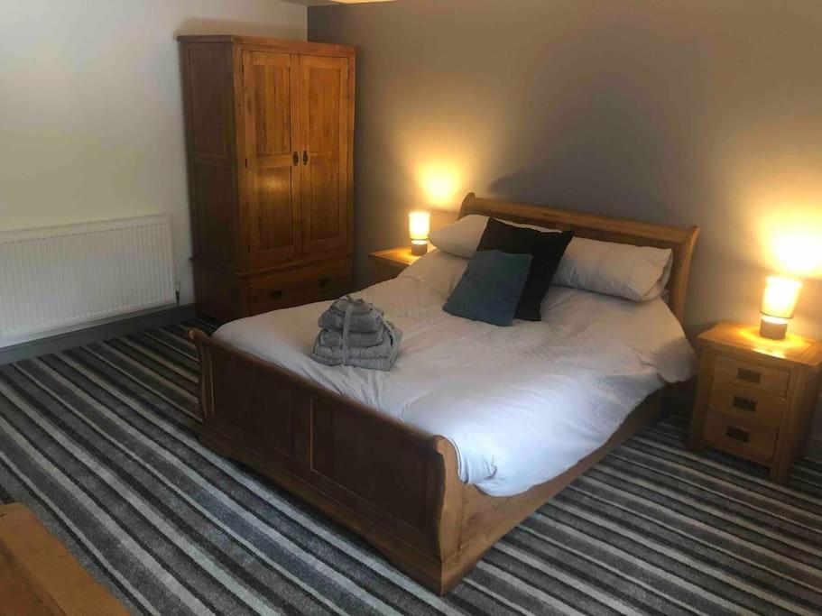 2 Bedroom Apartment, Cononley Near Skipton Eksteriør billede